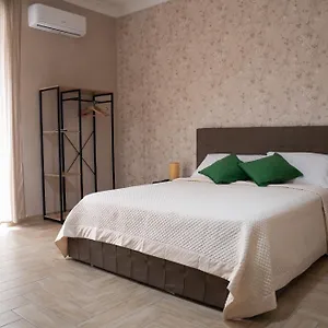 Bed and breakfast Caracciolo 109