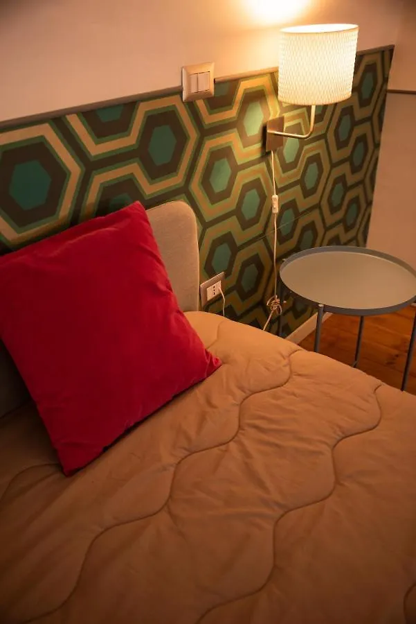 נאפולי Home&More B&B לינה וארוחת בוקר